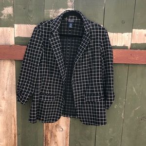 Ruched Sleeve Blazer - size L